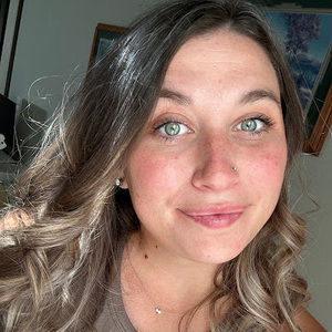 Meet your Posher, Cara